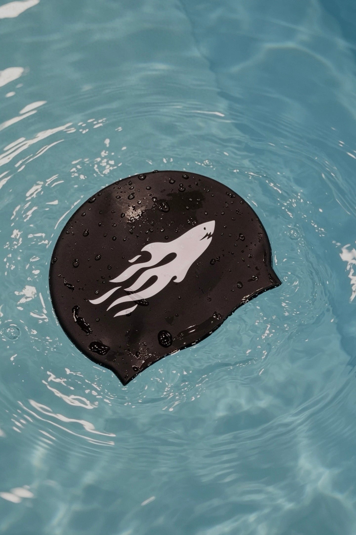 SHARK CAP V2 Czepek Czarno-Biały